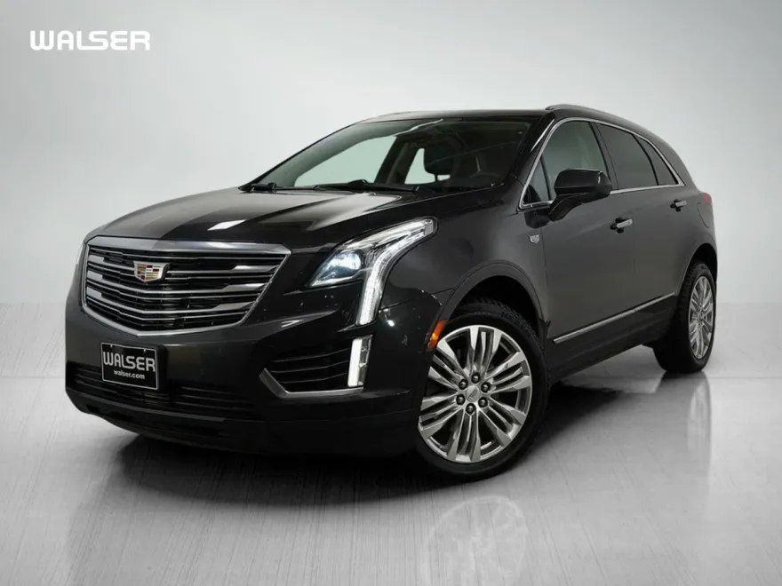 2017 Cadillac XT5 Premium Luxury photo 1