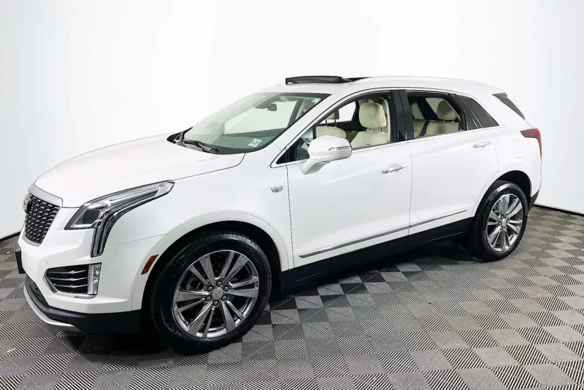 2023 Cadillac XT5 Premium Luxury photo 1