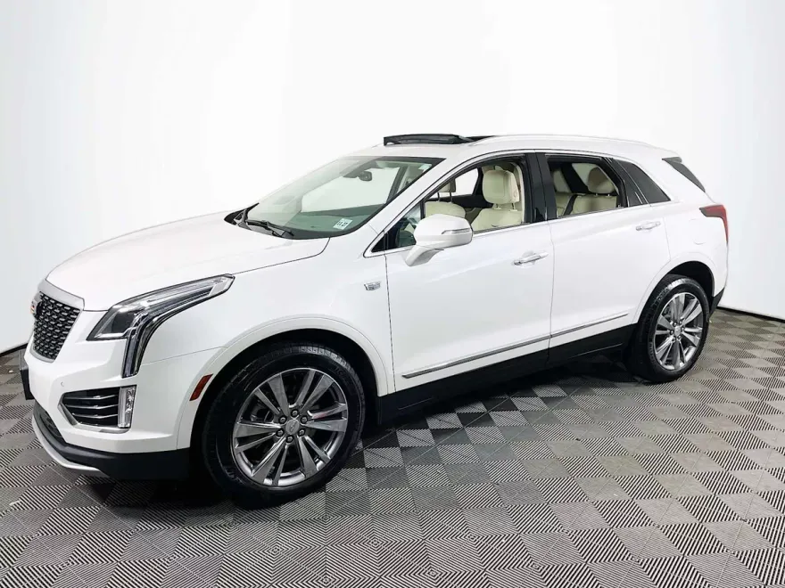2023 Cadillac XT5 Premium Luxury photo 1
