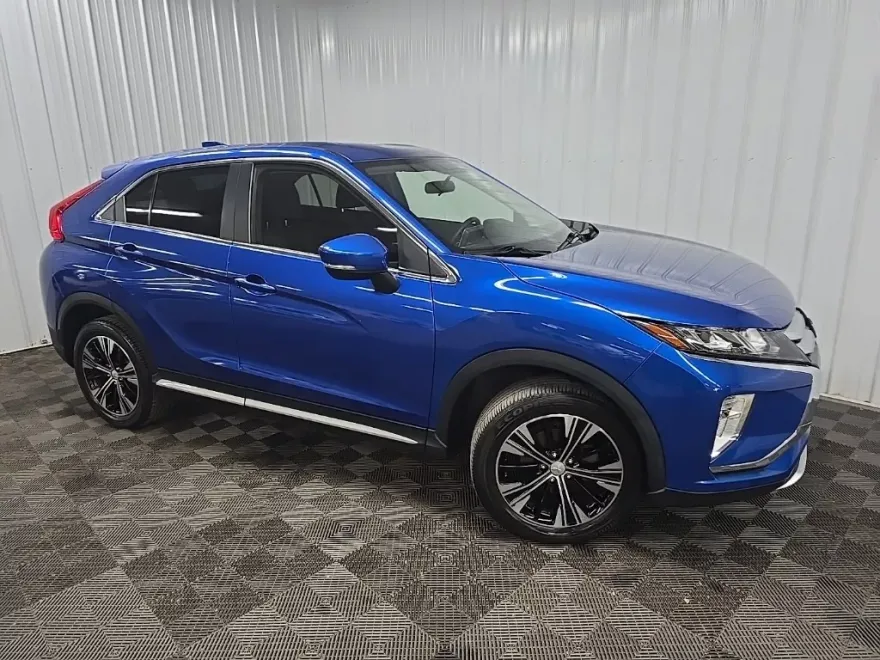 2018 Mitsubishi Eclipse Cross SE photo 1
