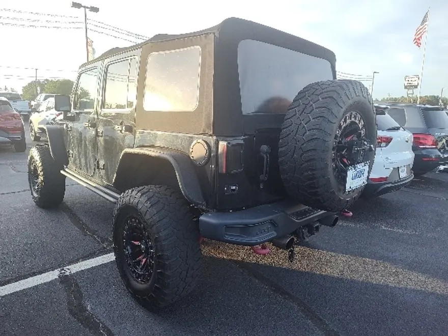 2017 Jeep Wrangler Unlimited Rubicon Hard Rock photo 1