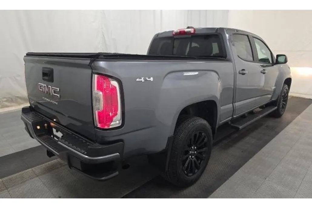 2022 Gmc Canyon Elevation photo 1