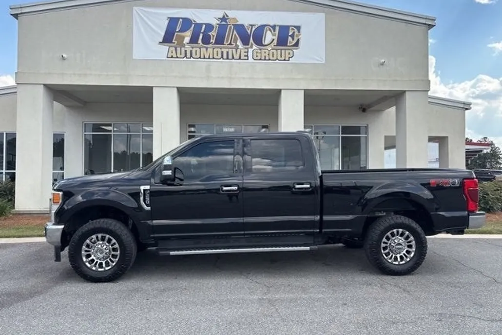 2020 Ford F-250 XLT photo 1