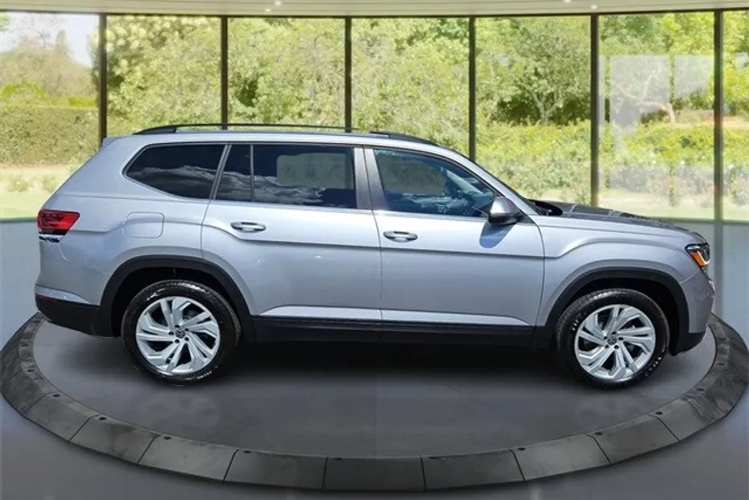 2021 Volkswagen Atlas V6 SE Technology photo 1