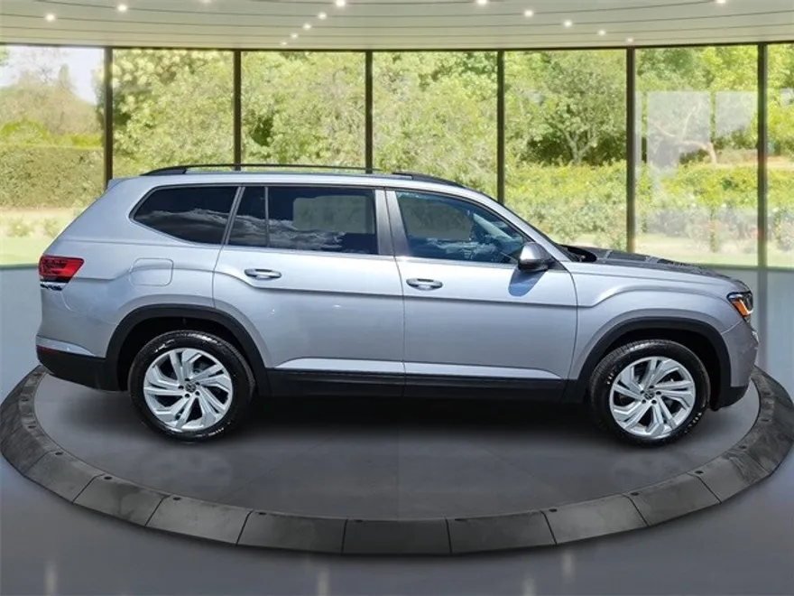 2021 Volkswagen Atlas V6 SE Technology photo 1