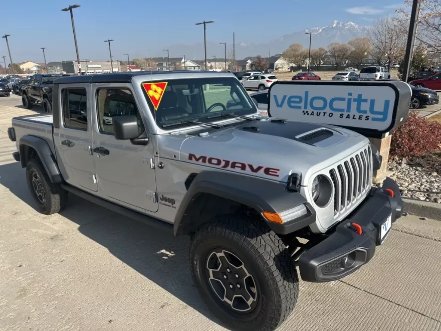 2022 Jeep Gladiator Mojave photo 1