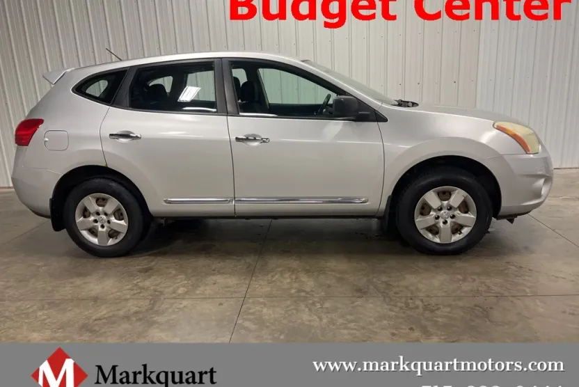 2011 Nissan Rogue S photo 1