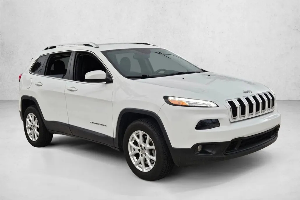 2015 Jeep Cherokee Latitude photo 1