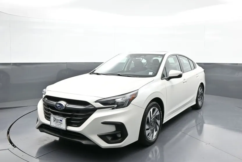 2023 Subaru Legacy Limited photo 1