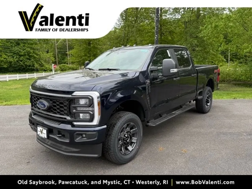2025 Ford F-350 photo 1