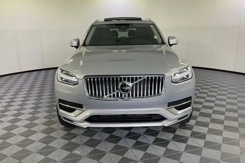 2023 Volvo XC90 Recharge Plus photo 1