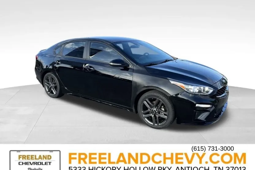2020 Kia Forte GT-Line photo 1