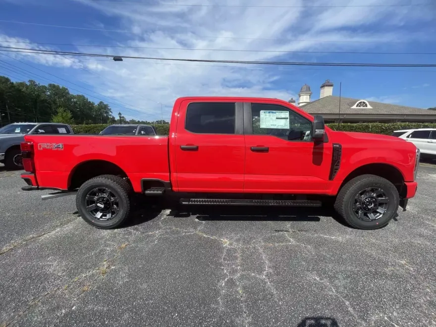 2025 Ford F-250 XL photo 1
