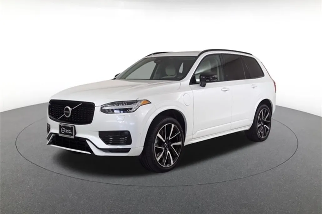 2023 Volvo XC90 Recharge Plus photo 1