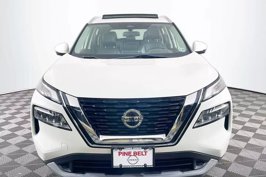2021 Nissan Rogue SV photo 1