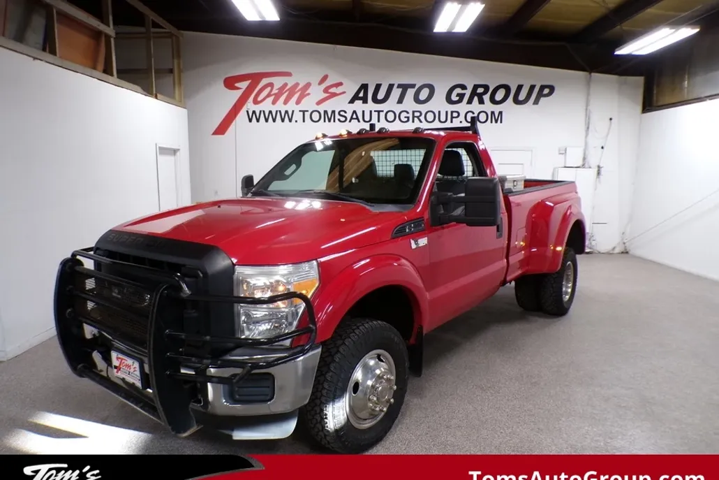 2011 Ford F-350 XL photo 1