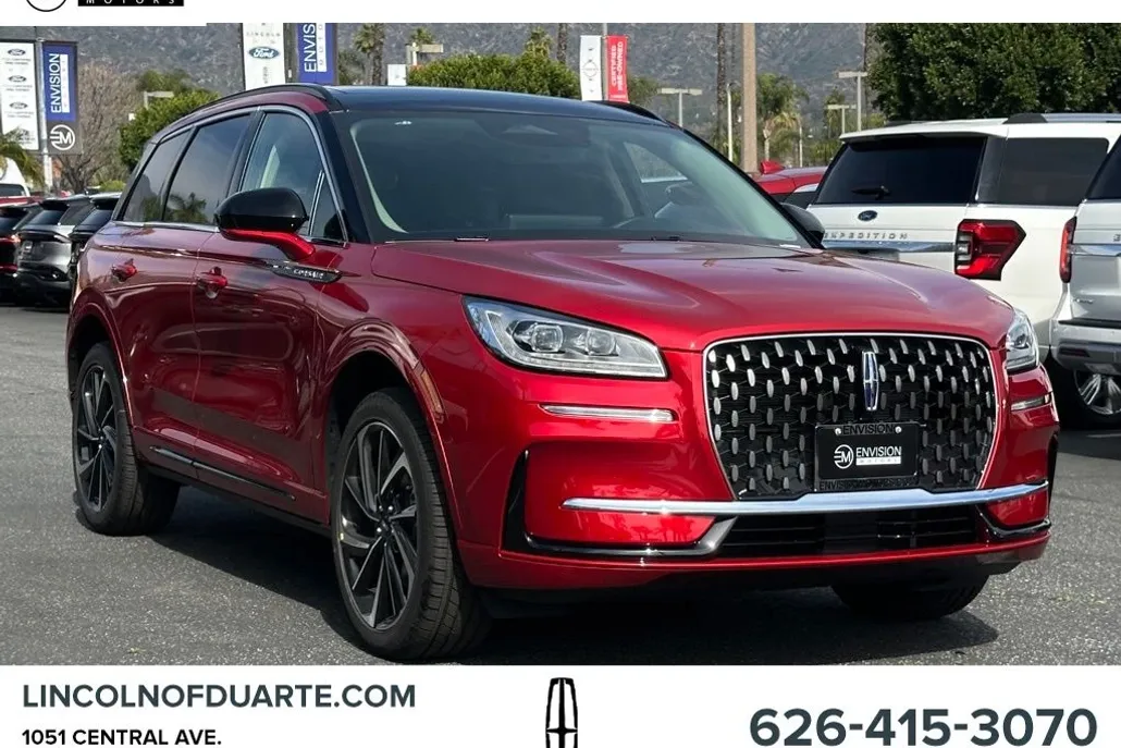 2025 Lincoln Corsair Grand Touring photo 1