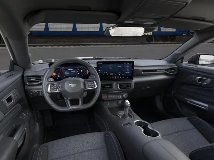 2025 Ford Mustang photo 1