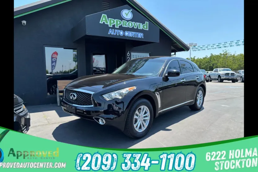 2017 Infiniti QX70 photo 1