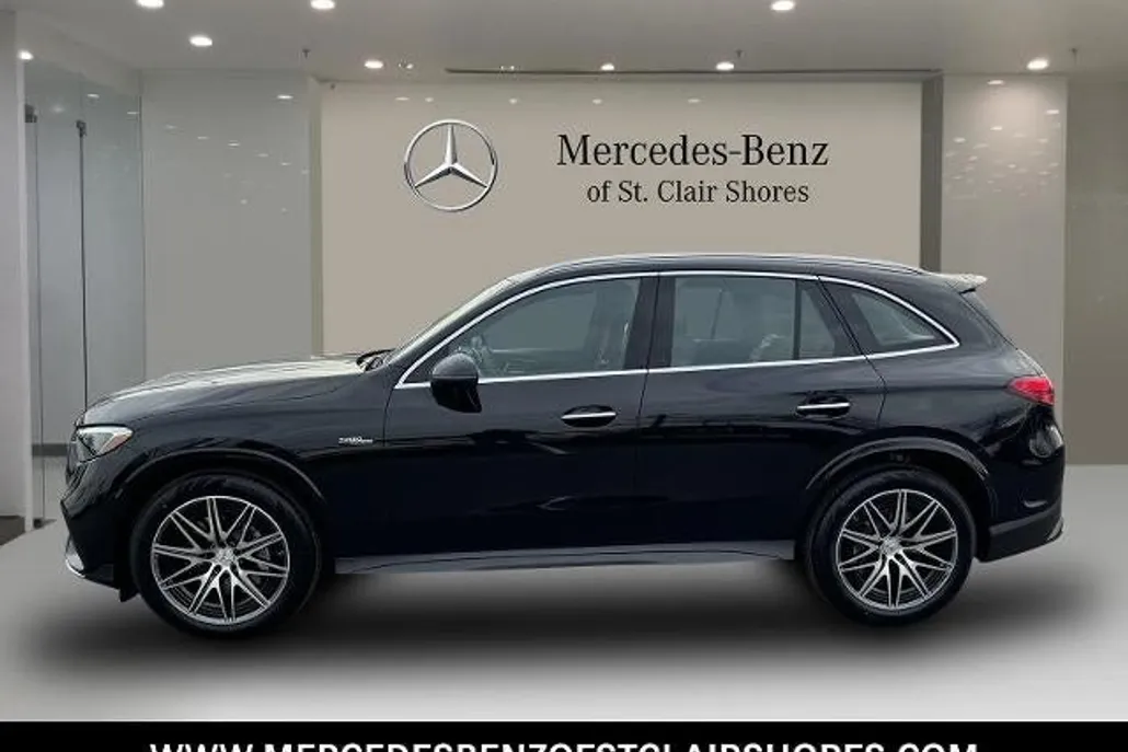 2025 Mercedes Benz GLC 43 AMG 4MATIC photo 1