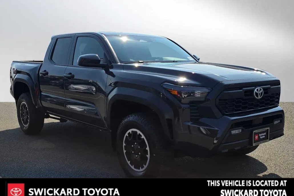 2024 Toyota Tacoma TRD Double Cab photo 1