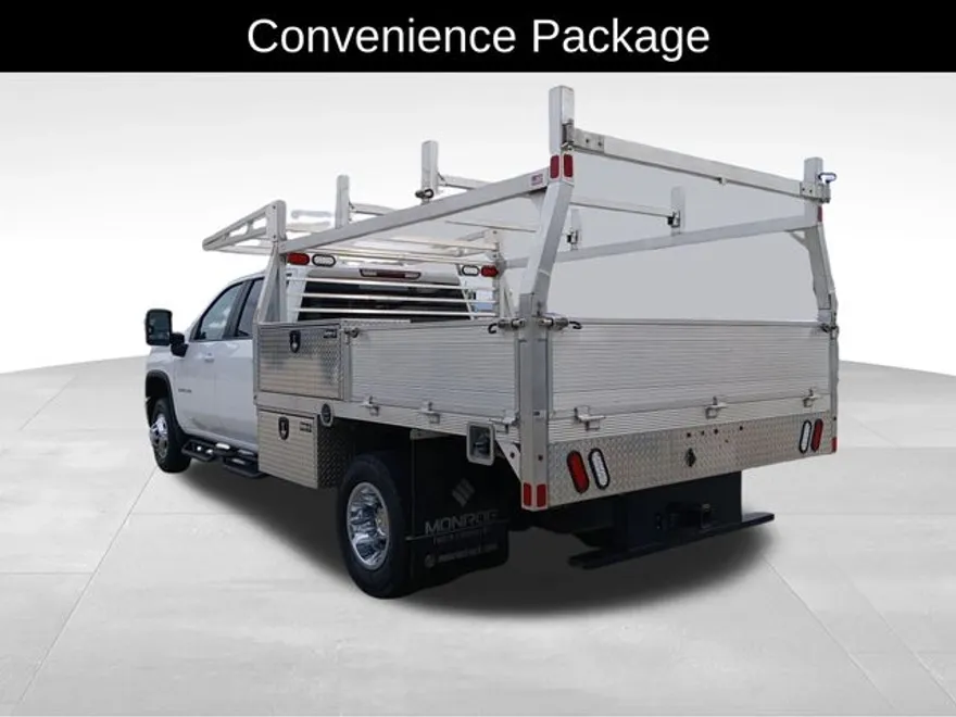 2024 Chevrolet Silverado 3500HD LT photo 1