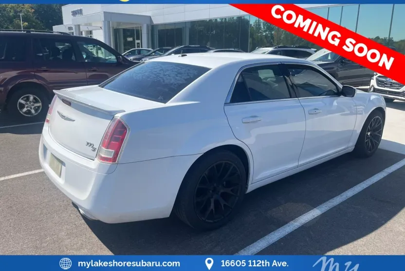 2013 Chrysler 300 S photo 1