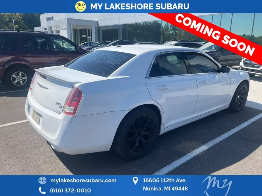 2013 Chrysler 300 S photo 1