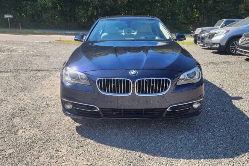 2015 Bmw 528i Sedan photo 1
