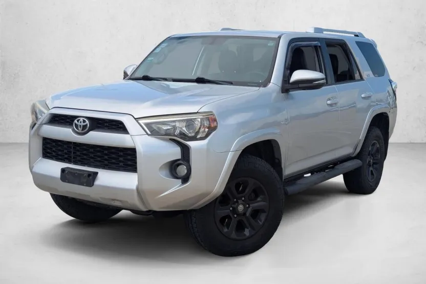 2015 Toyota 4Runner SR5 Premium photo 1