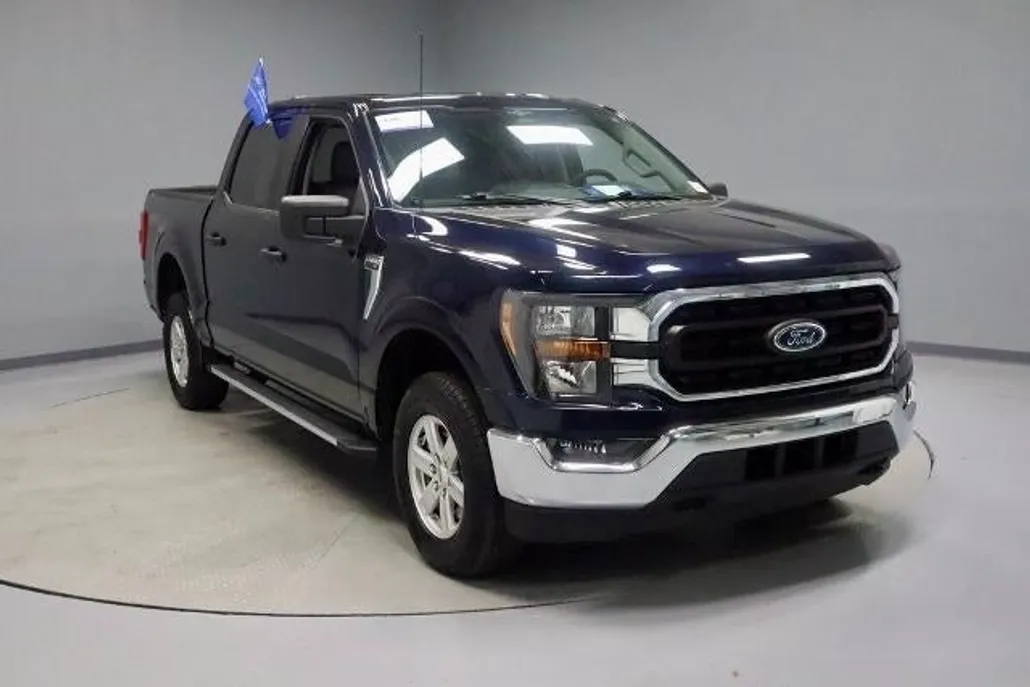 2023 Ford F-150 XLT photo 1