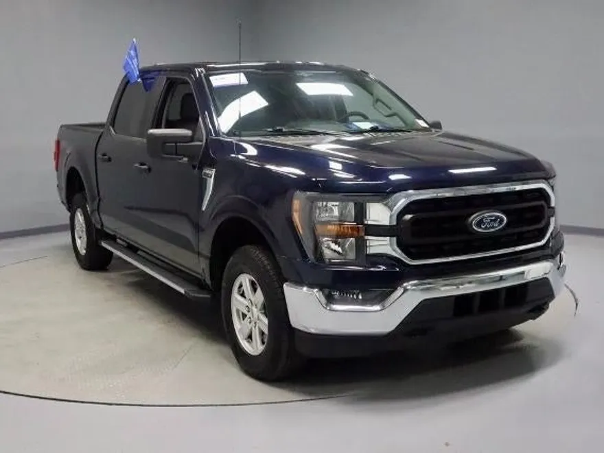 2023 Ford F-150 XLT photo 1