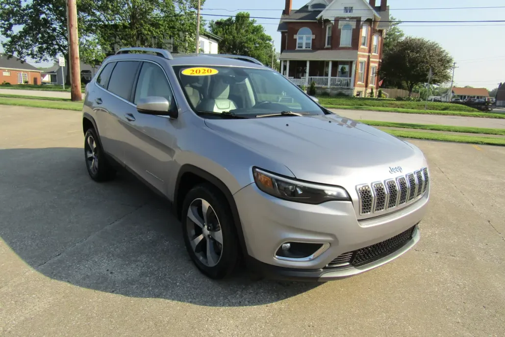 2020 Jeep Cherokee Limited Sport photo 1