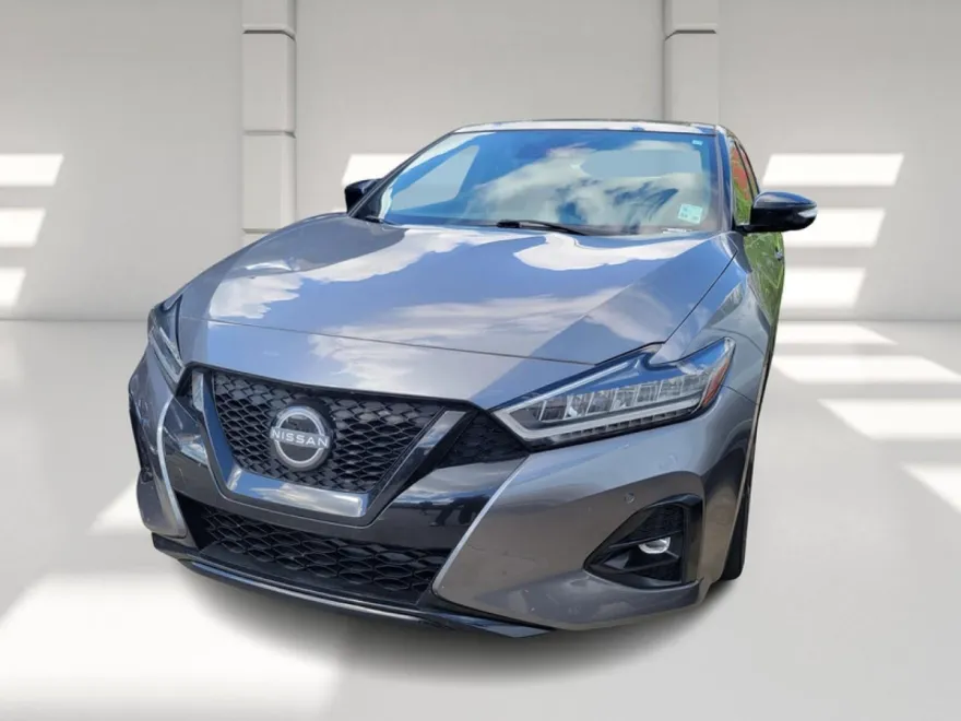 2023 Nissan Maxima SR photo 1