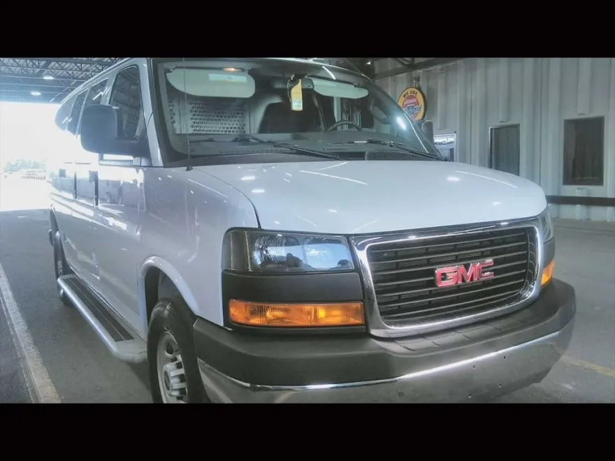 2023 Gmc Savana 2500 Cargo photo 1