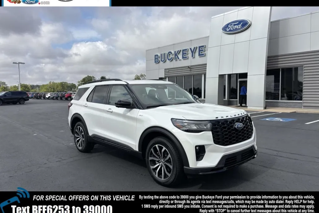 2025 Ford Explorer ST-Line photo 1