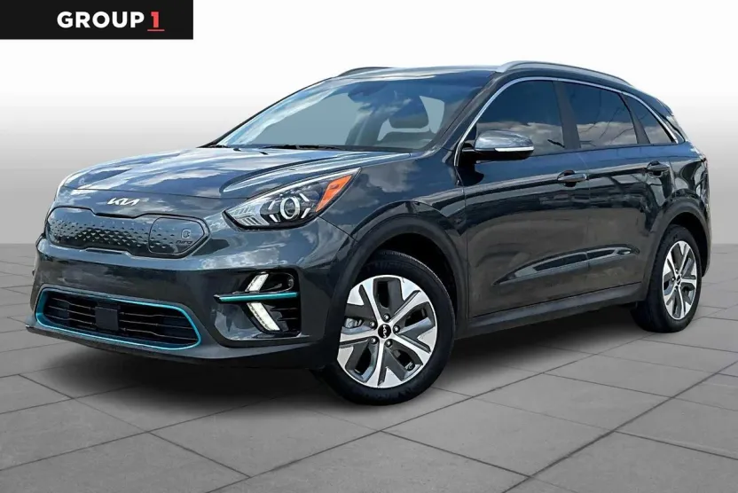 2022 Kia Niro S EX photo 1