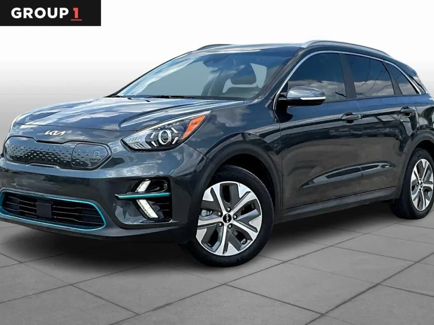 2022 Kia Niro S EX photo 1