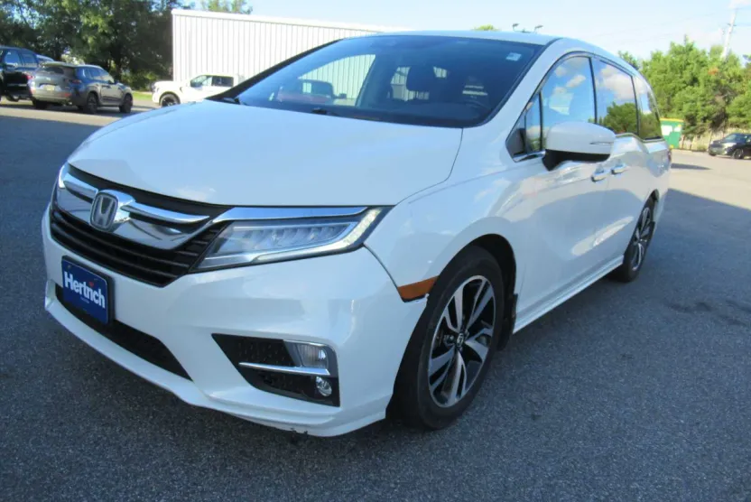 2019 Honda Odyssey Elite photo 1