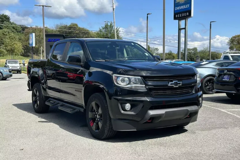 2019 Chevrolet Colorado LT photo 1