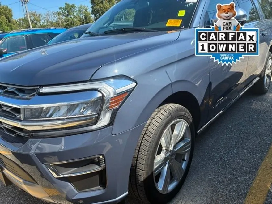 2023 Ford Expedition MAX Platinum photo 1