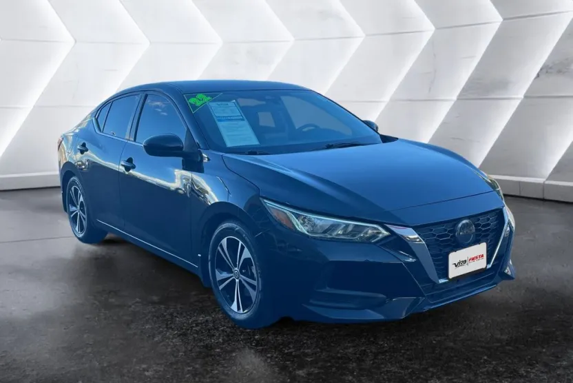 2022 Nissan Sentra SV photo 1