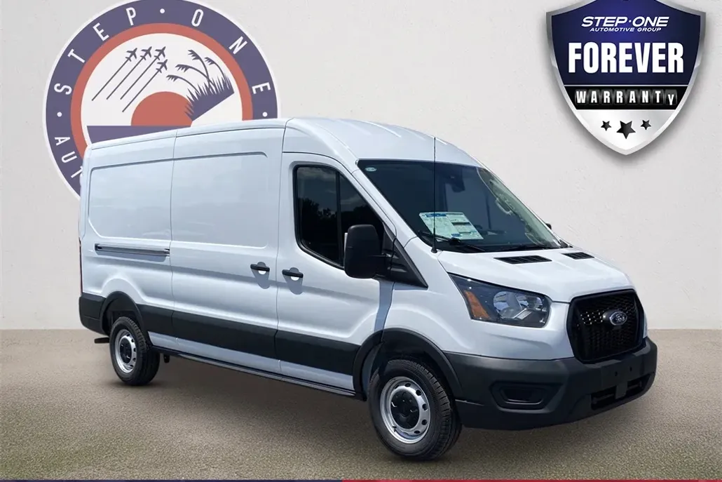 2025 Ford Transit photo 1