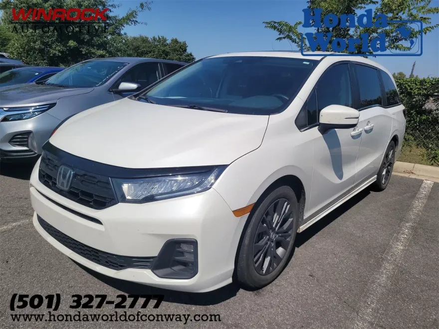 2025 Honda Odyssey Touring photo 1