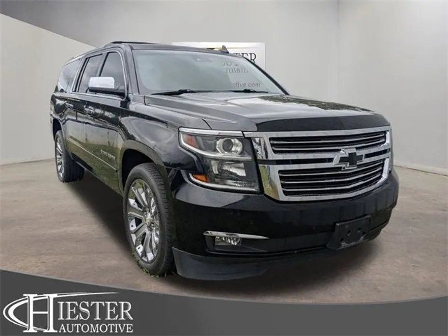 2017 Chevrolet Suburban Premier photo 1