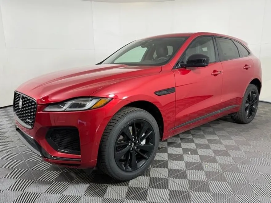 2025 Jaguar F-PACE P250 photo 1