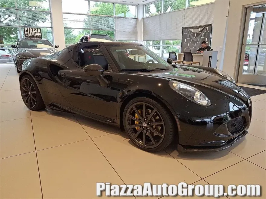 2018 Alfa Romeo 4C SPIDER photo 1