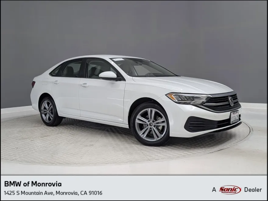 2024 Volkswagen Jetta 1.5T SE photo 1