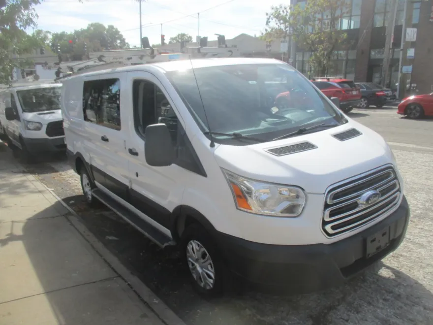 2018 Ford Transit Van photo 1