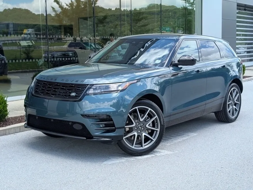 2026 Land Rover Range Rover Velar SE photo 1